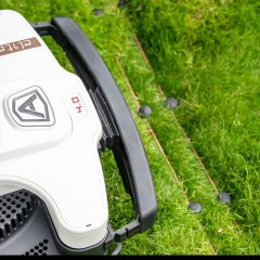 Çivi - Ambrogio Çim Biçme Robotu