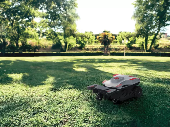 Ambrogio Twenty ZR Evo Çim Biçme Robotu Robot Kurulum Hizmeti Dahil
