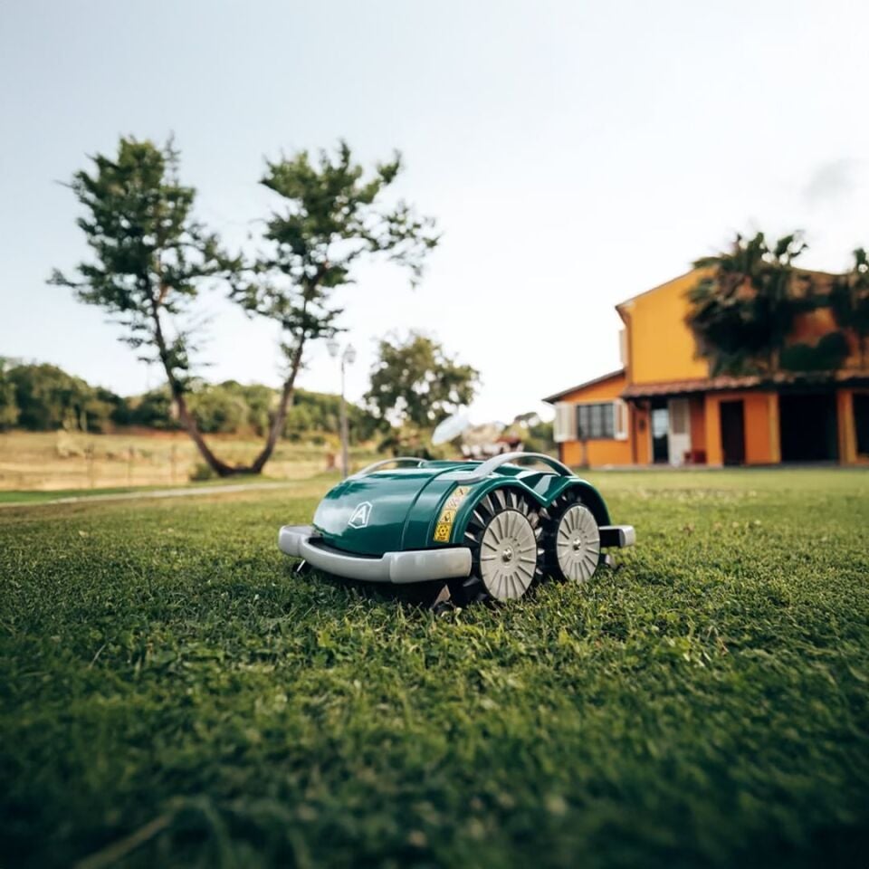 Ambrogio L60 Elite S+ Çim Biçme Robotu